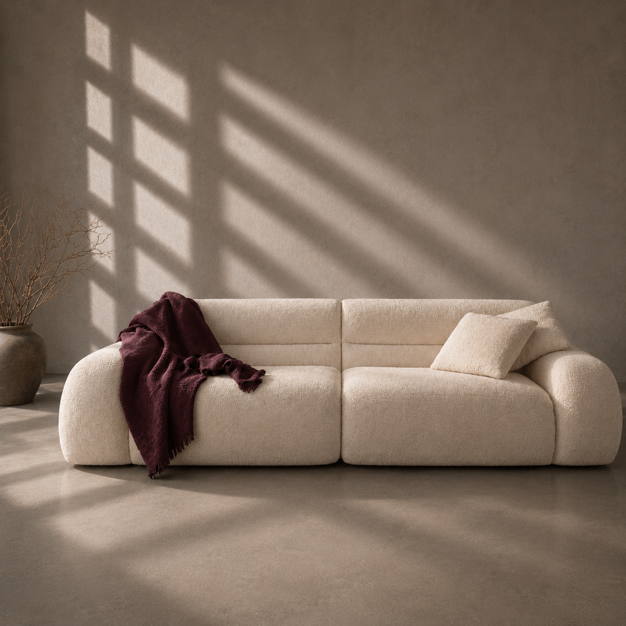 Solenne Aura Lounge